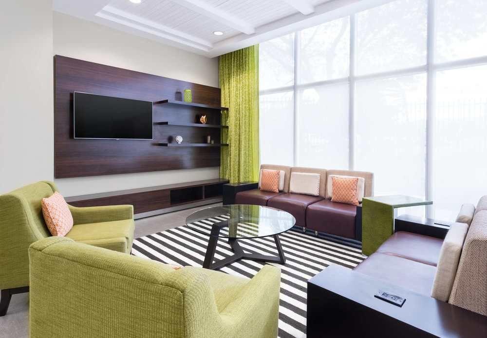 Courtyard By Marriott Kingston, Jamaica Hotel Buitenkant foto